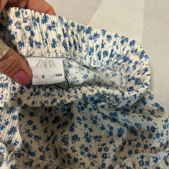 Zara Kids Blue and White Floral Mini Skirt 9yo - Picture 2 of 6